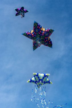 Venedik, Antioquia, Kolombiya. 2 Kasım 2025: Balon festivalinde manzara.