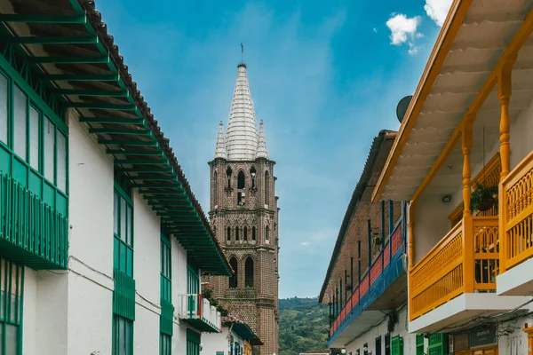 Jardin, Antioquia, Kolombiya. 8 Aralık 2025: Kusursuz Gebelik Bazilikası.