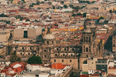 Meksika, Mexico City, DF. 14 Kasım 2025: Zocalo 'daki Mexico City Metropolitan Katedrali.