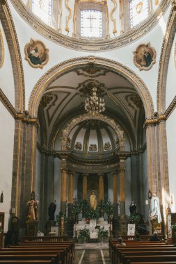 Meksika, Meksika, DF: 14 Kasım. 2025: Meksika Metropolitan Katedrali 'nin İçi.