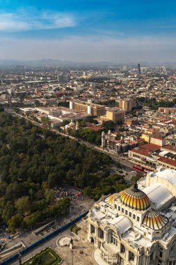 Meksika, Mexico City, DF. 14 Kasım 2025: Güzel Sanatlar ve Alameda Sarayı.