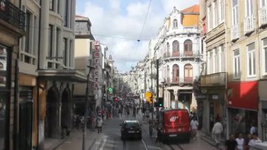 Portekiz, Porto 'da işlek cadde