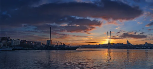 Vladivostok gündoğumu panorama — Stok fotoğraf