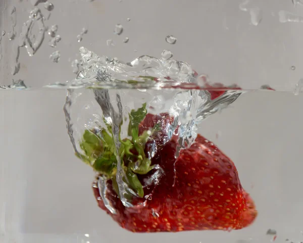 Strawberry in water — Stock Photo, Image