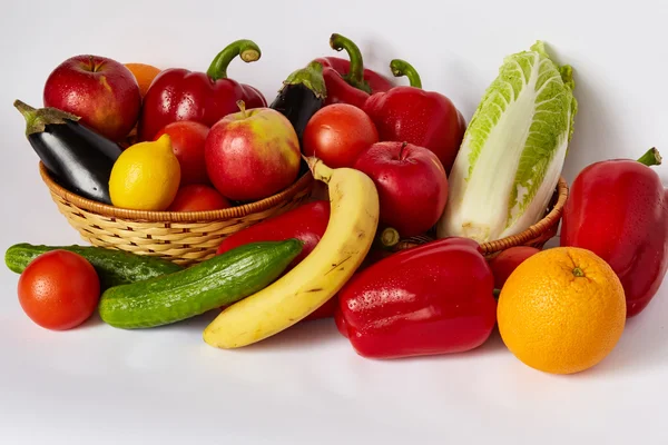 Sok érett zöldség és gyümölcs — Stock Fotó
