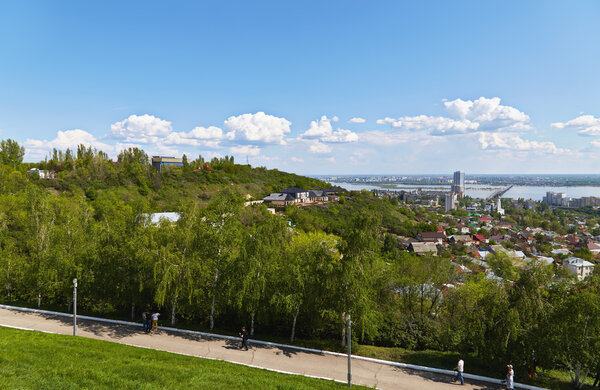 Вид на город Саратов с монумента Победы Лицензионные Стоковые Изображения