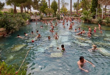 Pamukkale havuzda Aphrodite's