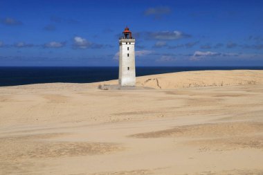 Rubjerg Knude deniz feneriyle panoramik manzara fotoğrafı (