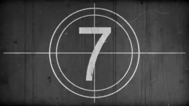 Countdown Film Clutter