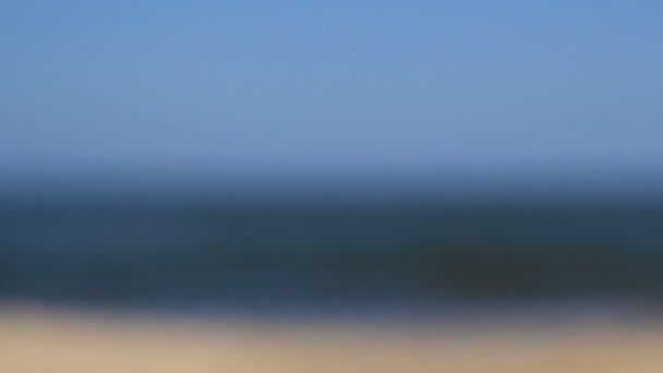 Blurred beach and sea — Stock Video