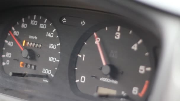Araba hız göstergesi kontrol paneli — Stok video