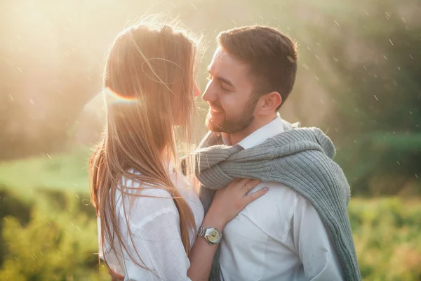 Young couple in love posing on nature — Stock Photo, Image