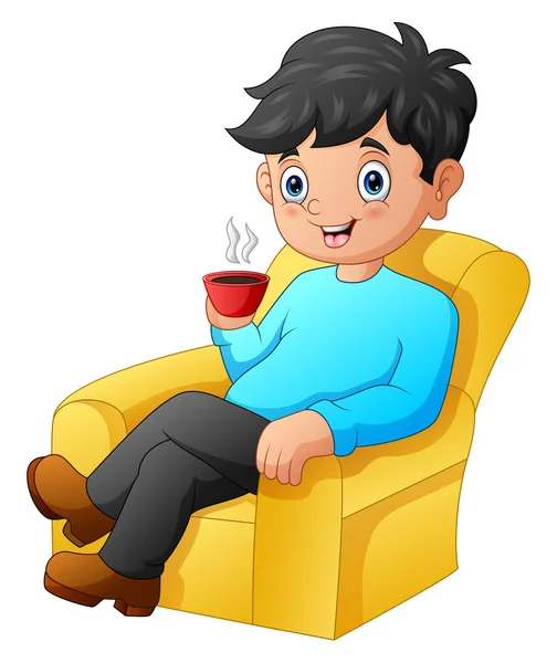 熱いコーヒーを飲みながらソファに座っている男 — ストックベクタ