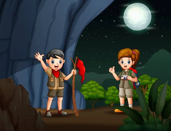 Scout Garçon Fille Randonnée Dans Grotte — Image vectorielle