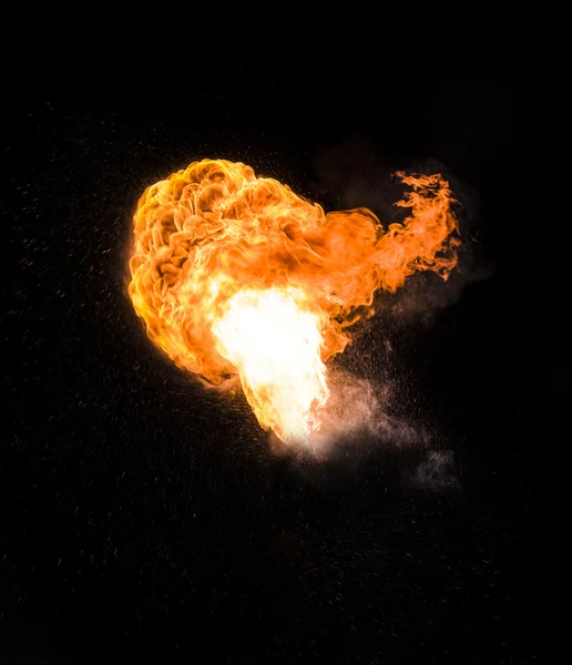 Güçlü alev, gerçek bir fotoğraf.      