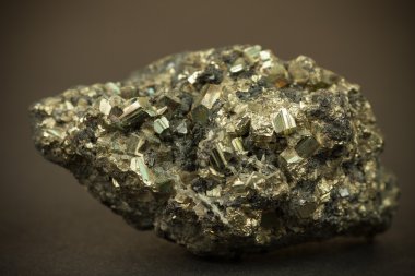black lead zinc ore