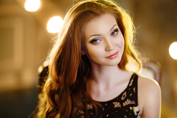 Portrait of red-haired girl with a wreath of red berries on the head — Stock Photo, Image