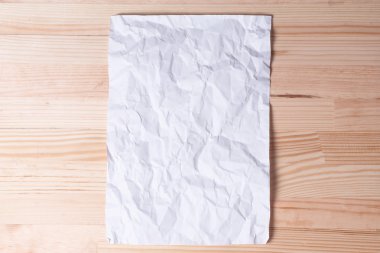 Buruşuk eski kağıt mektup kalem doğal ışık ahşap