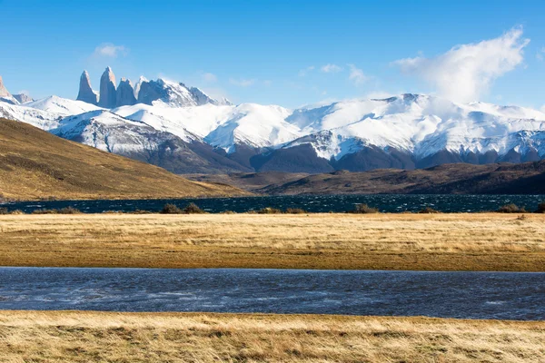Hermoso paisaje en Torres del Paine — Foto de Stock