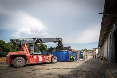 Works bağlantı noktası ağır makineleri işletim