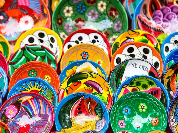 Colorful ceramic plates — Stock Photo, Image