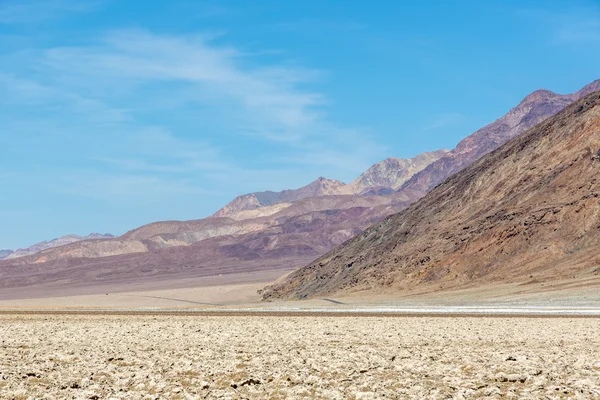 Ładny widok na pustynię w dolinie śmierci — Zdjęcie stockowe
