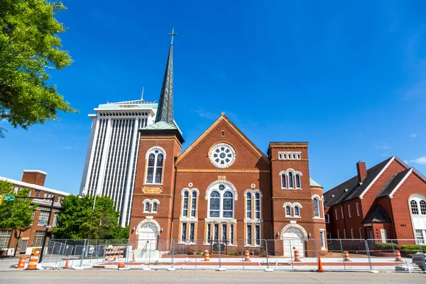 Historical church in blue sky day — Stock Photo, Image