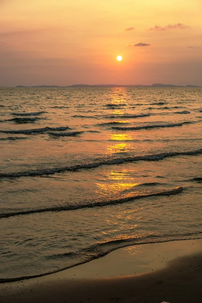 Piękny zachód słońca w dzielnicy Otres Beach — Zdjęcie stockowe