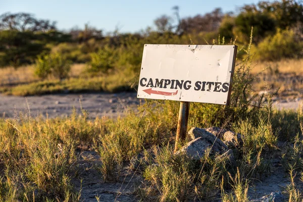 Señal sitios de camping —  Fotos de Stock