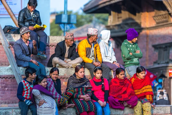 Grote groep mensen in Durbar square — Stockfoto