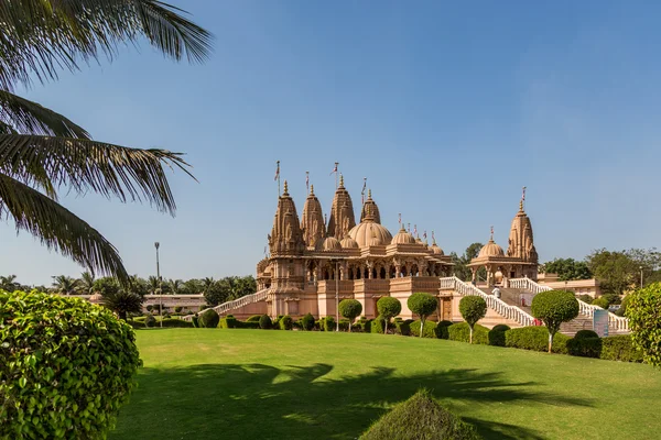 Hindu temple with blue sky — Stock Photo, Image