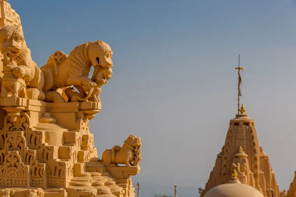 Temple in Palitana complex in west India — Stock Photo, Image