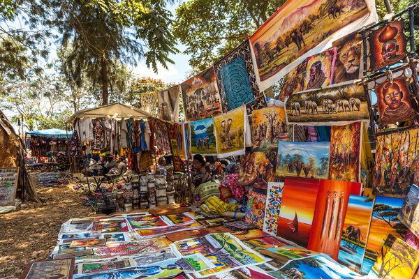 Масаи Мара рынок в центре Найроби
