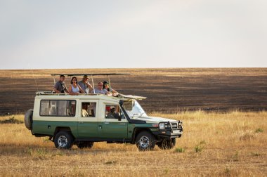 Serengeti Park'ta oyun sürüşü keyfi turistler
