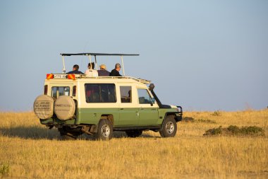 Serengeti Park'ta oyun sürüşü keyfi turistler