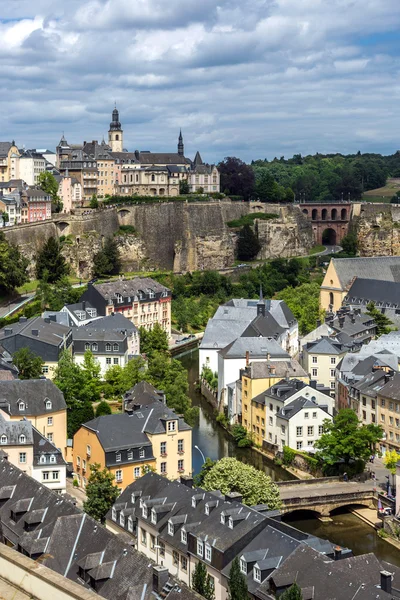 Luxemburgváros felhős nap — Stock Fotó