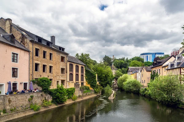 Luxemburg stad in cloud-dag — Stockfoto