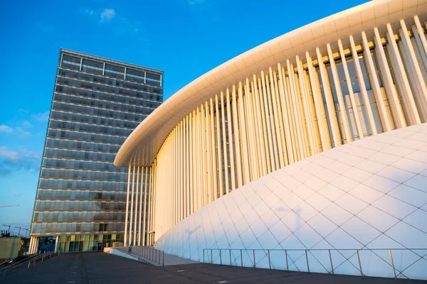 Philharmonic and office building on Kirchberg in Luxembourg — Stock Photo, Image