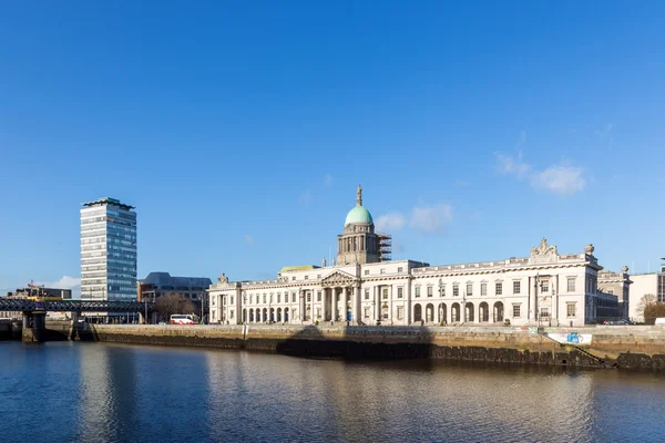 Słoneczny dzień w zimie w Dublin — Zdjęcie stockowe