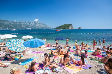 Budva plajlara yaz zevk insanlar