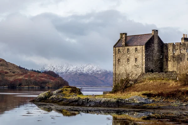 Eileen Donan castle in Scotland Highlands — Stock Photo, Image