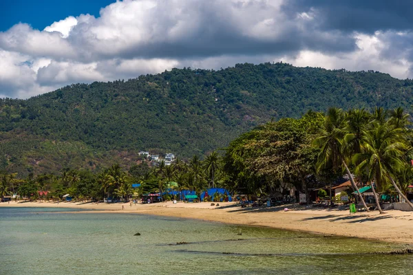 Turistas desfrutando incrível Koh Samui ilha — Fotografia de Stock