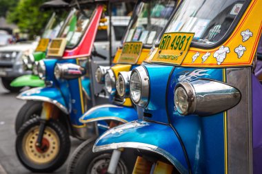 Kentsel alanda renkli Tuk Tuks Park
