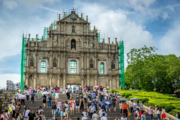 Grande concentrazione di turisti nel centro di Macao — Foto Stock