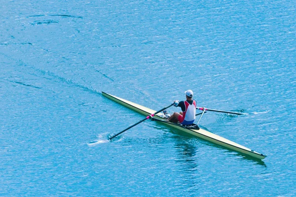 Ενιαία κρανίου κωπηλασίας ανταγωνιστή — Φωτογραφία Αρχείου