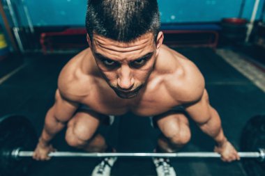  adam ağırlık mı Spor Merkezi