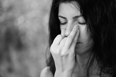 kadının Pranayama yapması