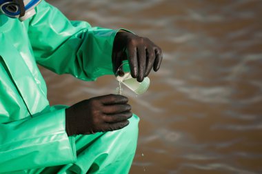 Çevreci alarak örnek su 