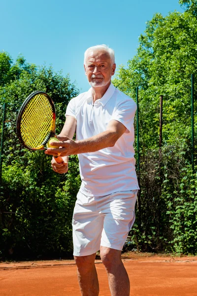 Senior tennisspelare. — Stockfoto