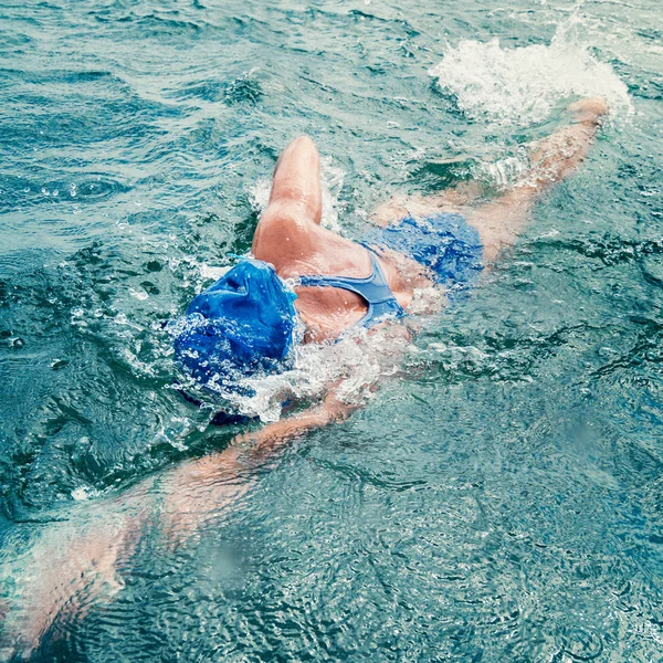 Marathonschwimmerin — Stockfoto